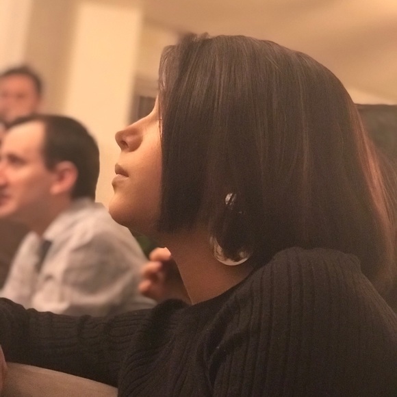 Meet your Posher, Maria - Picture 2 of 3